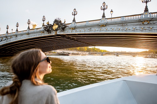 Croisière en bateau privé sur la Seine à Paris